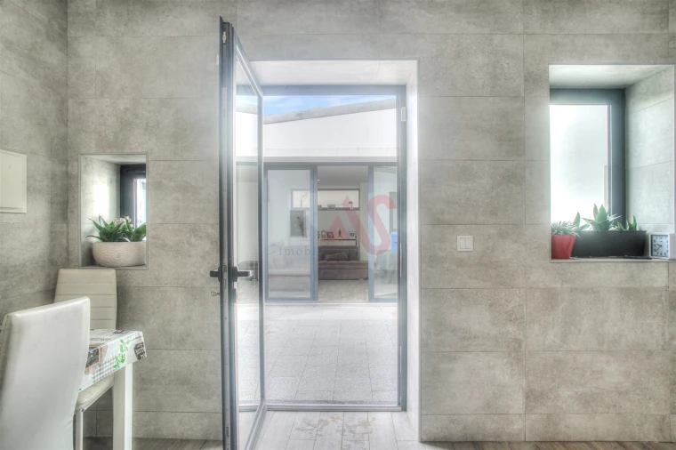 Moradia T5 para Venda em Aguçadoura e Navais Foto 9