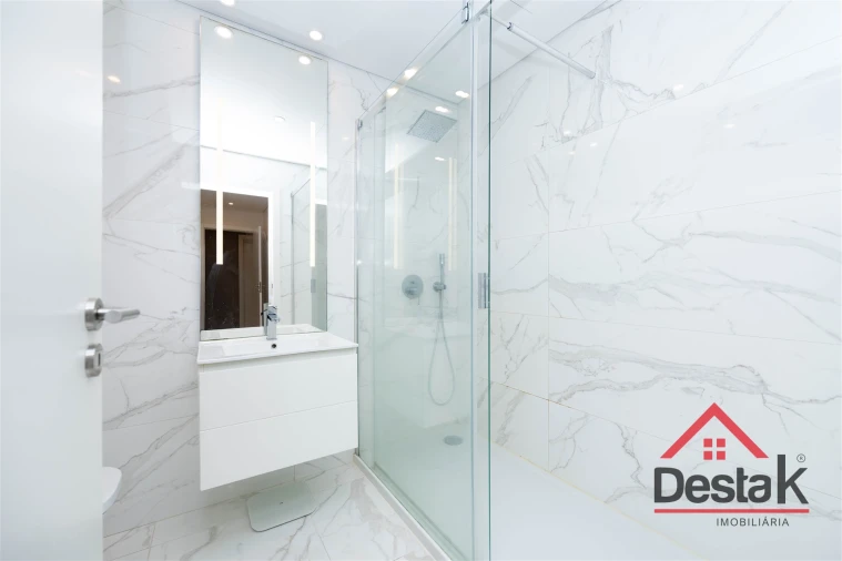 Apartamento T3 para Venda em Alcochete Foto 17