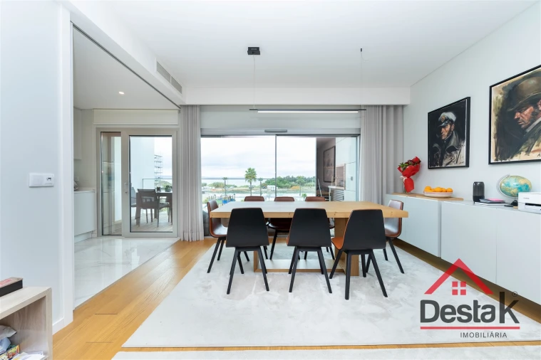 Apartamento T3 para Venda em Alcochete Foto 4