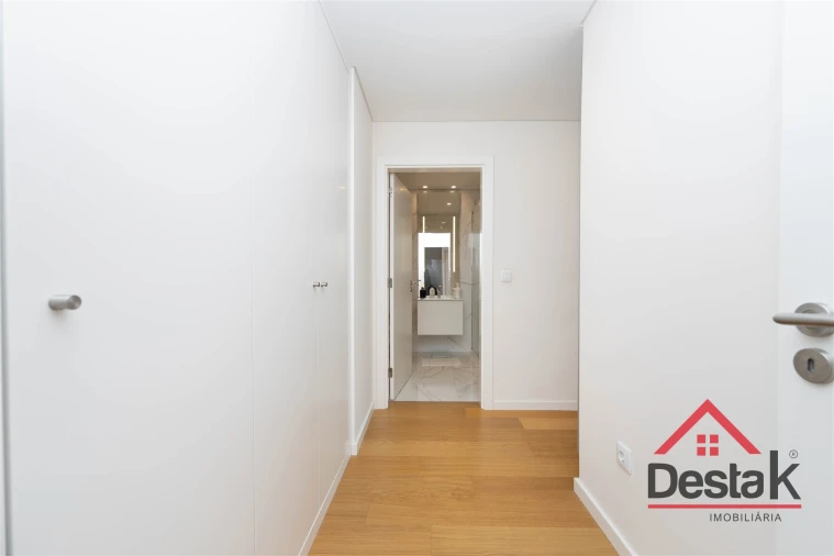 Apartamento T3 para Venda em Alcochete Foto 16