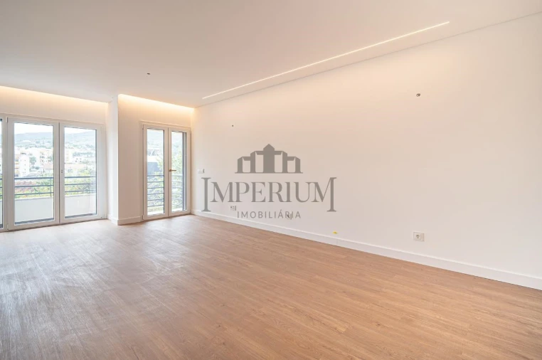 Apartamento T3 para Venda em Arruda dos Vinhos Foto 6