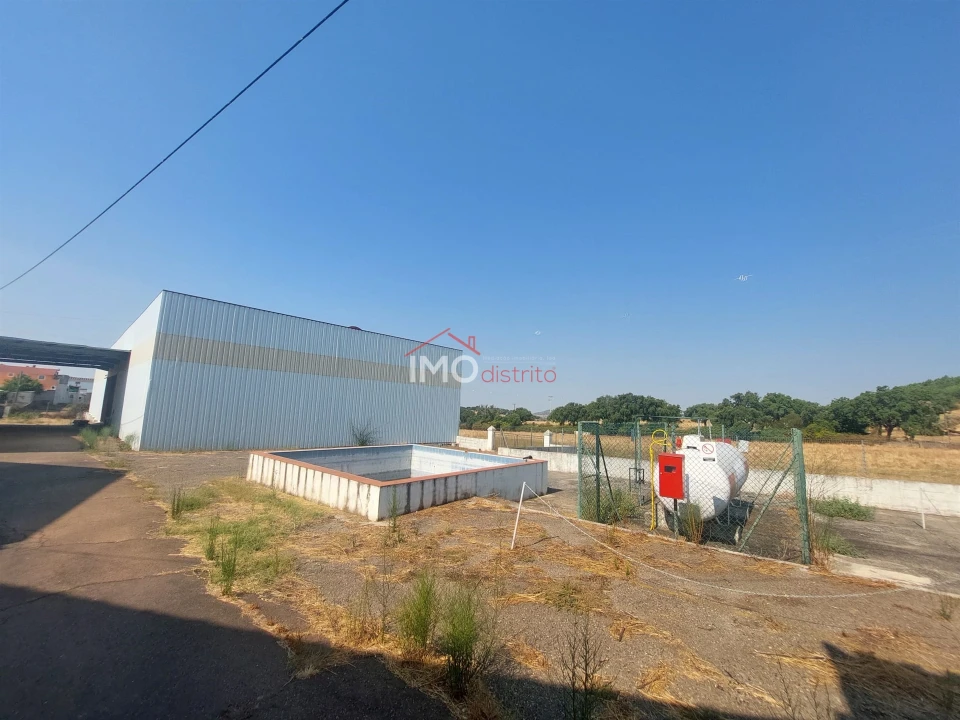 Armazém para Arrendamento em Alegrete Foto 1