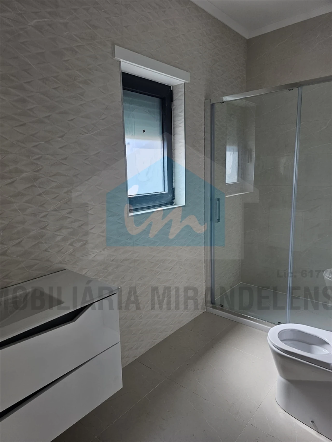 Moradia T3 para Venda em Mirandela Foto 12