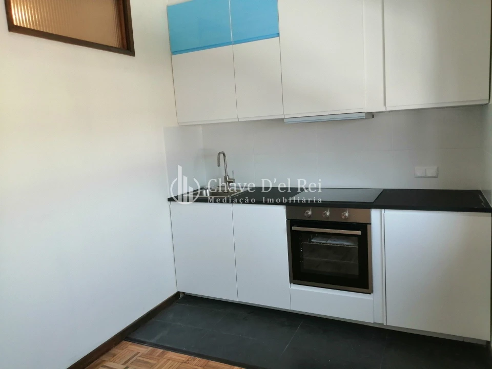 Apartamento T1 para Arrendamento em Viseu Foto 2