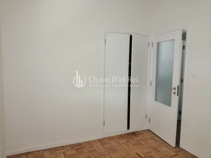 Apartamento T4 para Arrendamento em Viseu Foto 9