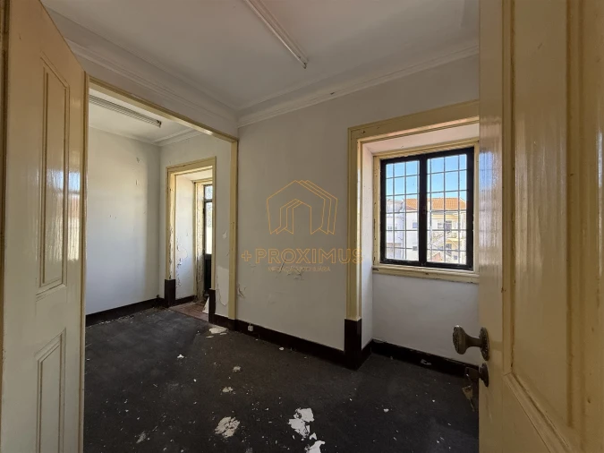 Prédio para Venda em Buarcos Foto 28