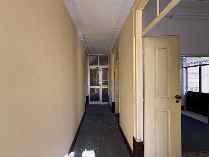 Prédio para Venda em Buarcos Foto 27