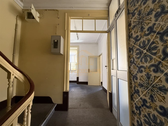 Prédio para Venda em Buarcos Foto 17