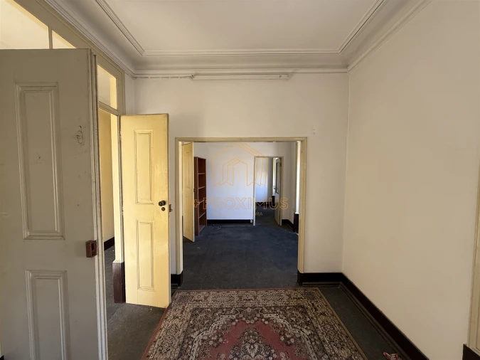 Prédio para Venda em Buarcos Foto 22