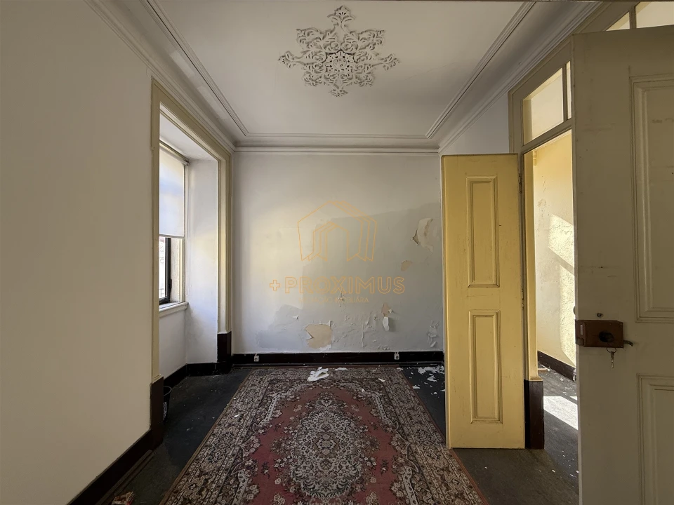 Prédio para Venda em Buarcos Foto 21