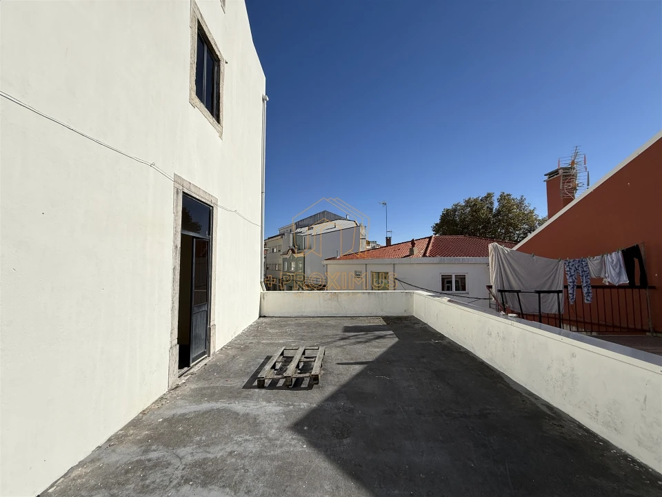 Prédio para Venda em Buarcos Foto 25