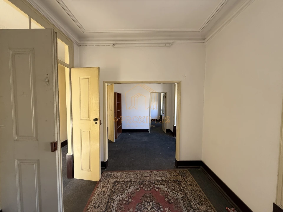 Prédio para Venda em Buarcos Foto 22