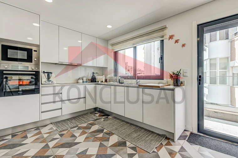 Moradia T3 para Venda em Santa Iria de Azoia, São João da Talha e Bobadela Foto 5