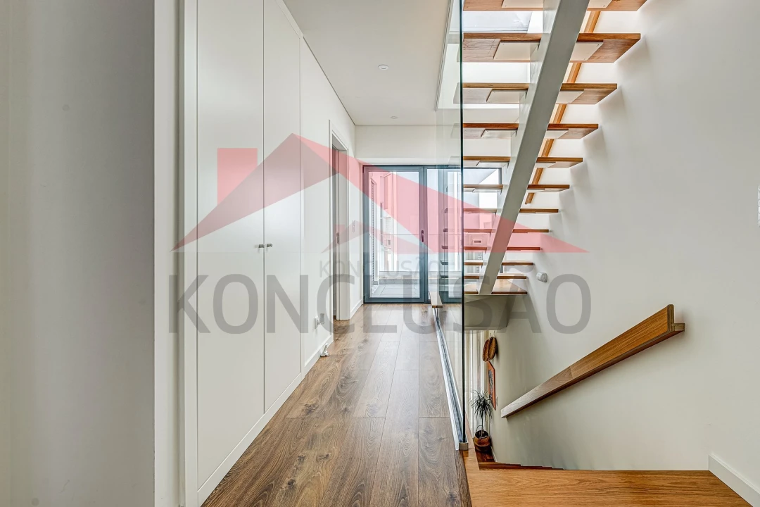 Moradia T3 para Venda em Santa Iria de Azoia, São João da Talha e Bobadela Foto 20