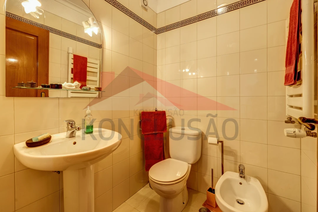 Moradia T3 para Venda em Ericeira Foto 17