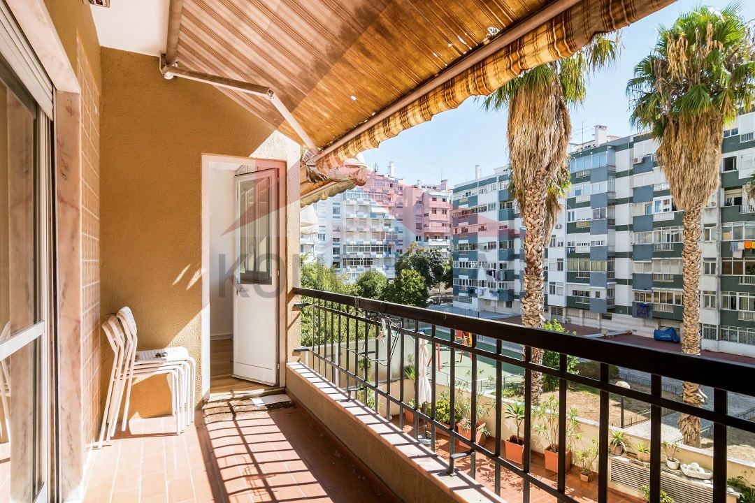 Apartamento T4 para Venda em Lumiar Foto 11