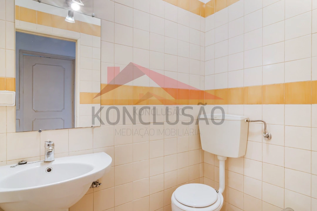 Apartamento T4 para Venda em Lumiar Foto 16