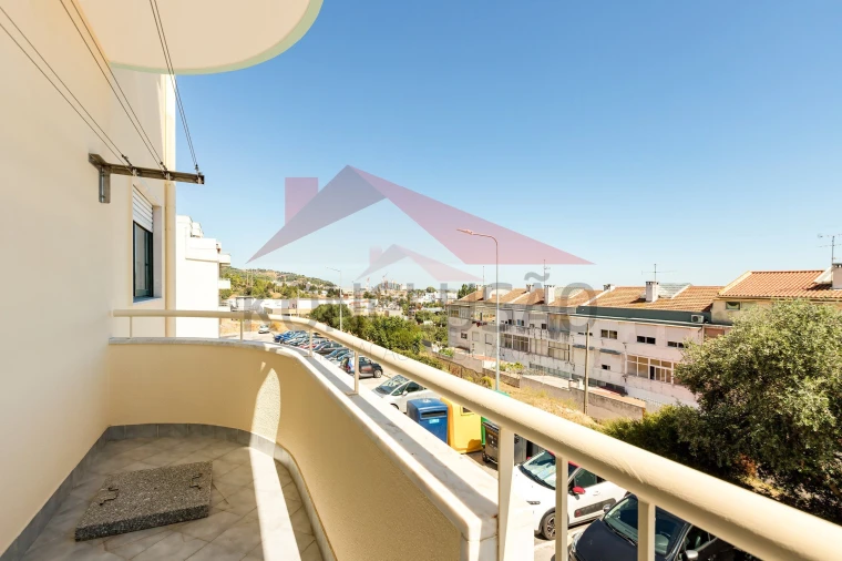 Apartamento T3 para Venda em Alverca do Ribatejo e Sobralinho Foto 8