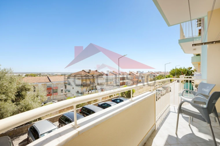 Apartamento T3 para Venda em Alverca do Ribatejo e Sobralinho Foto 7