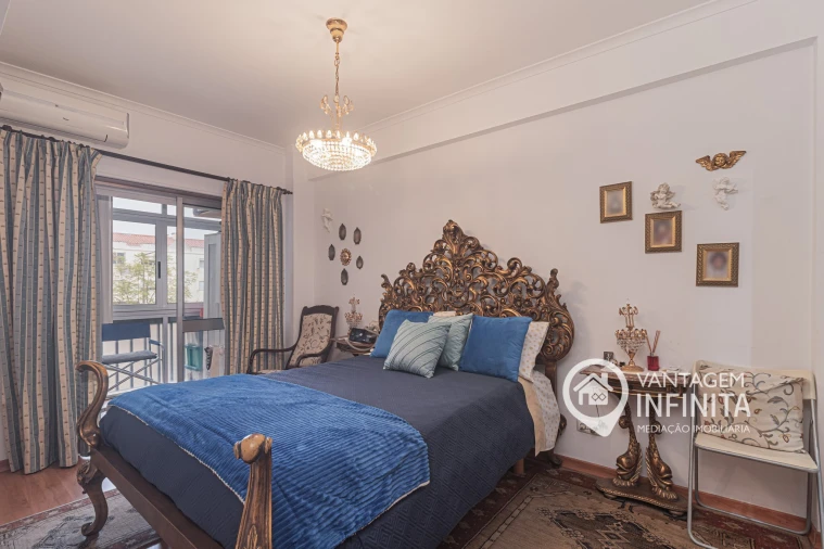 Apartamento T2 para Venda em Laranjeiro e Feijó Foto 10