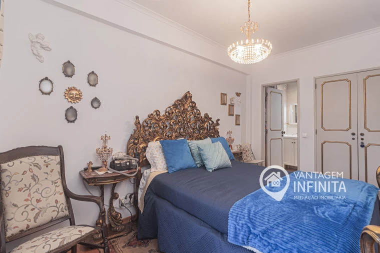 Apartamento T2 para Venda em Laranjeiro e Feijó Foto 12