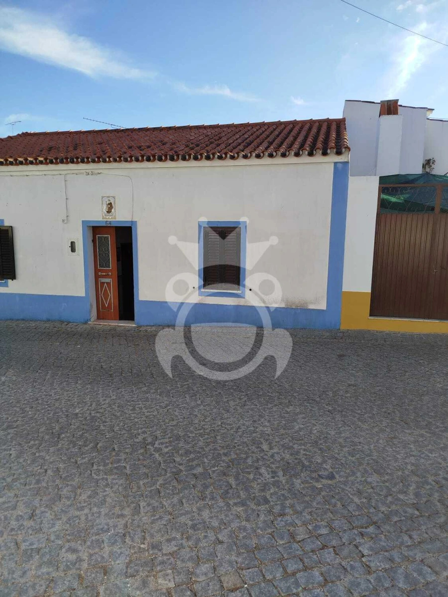 Moradia T3 para Venda em Corval Foto 15