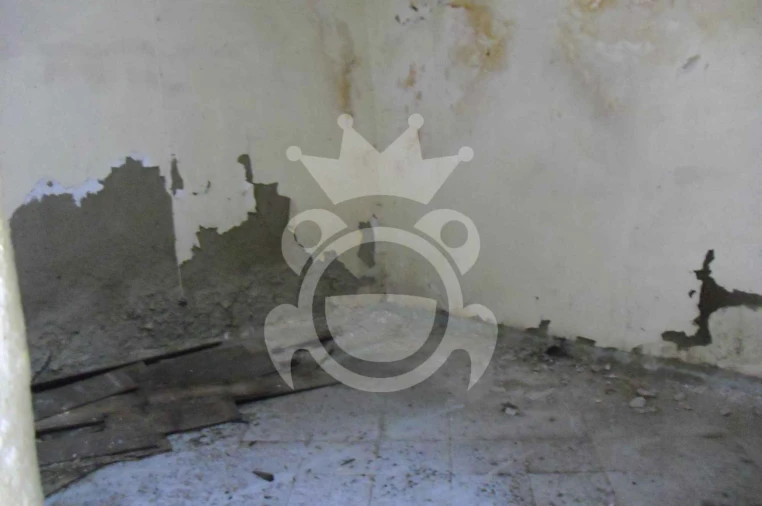 Moradia T2 para Venda em Salvada e Quintos Foto 4