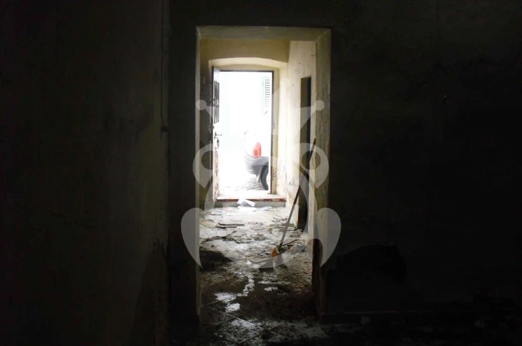 Moradia T2 para Venda em Salvada e Quintos Foto 8