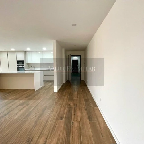 Apartamento T4 para Venda em Alcochete Foto 4