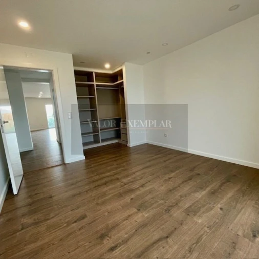 Apartamento T4 para Venda em Alcochete Foto 17