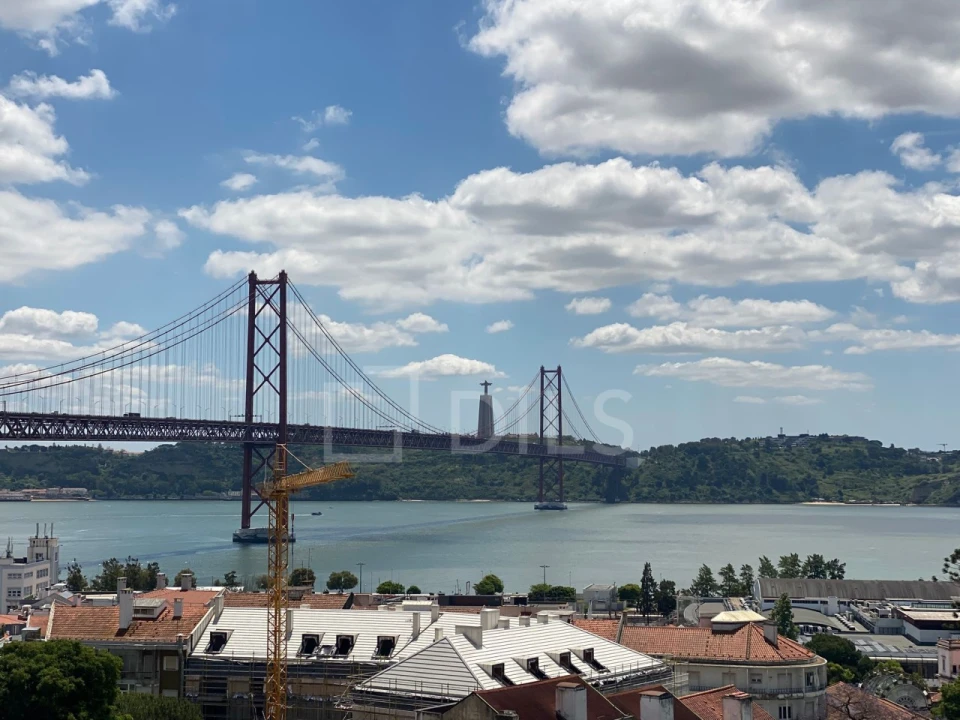 Moradia T5 para Venda em Alcantara Foto 27