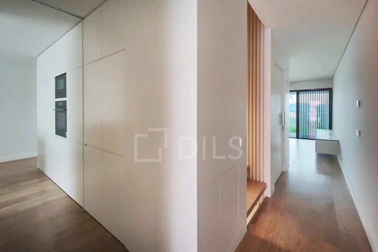 Moradia T5 para Venda em Alcantara Foto 8