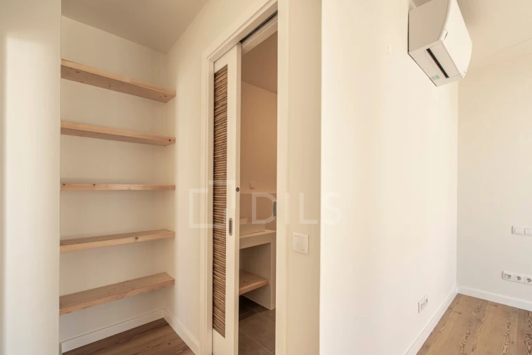 Moradia T4 para Venda em Santa Maria do Castelo e Santiago e Santa Susana Foto 14