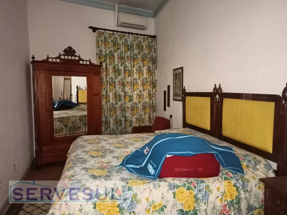 Moradia T4 para Venda em Silves Foto 9