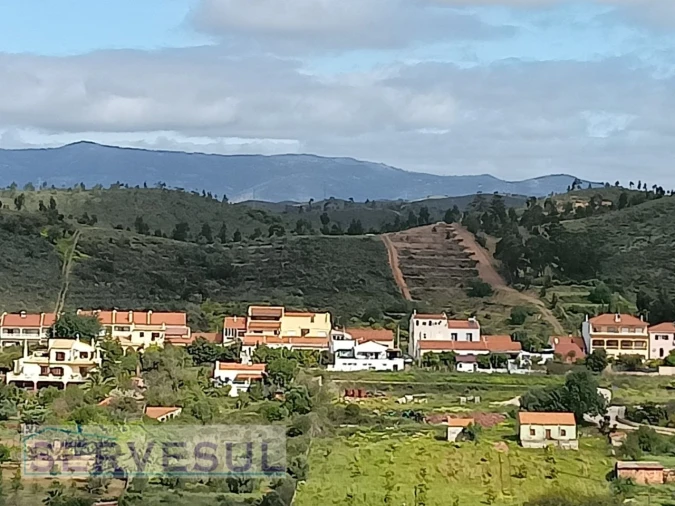 Moradia T4 para Venda em Silves Foto 16