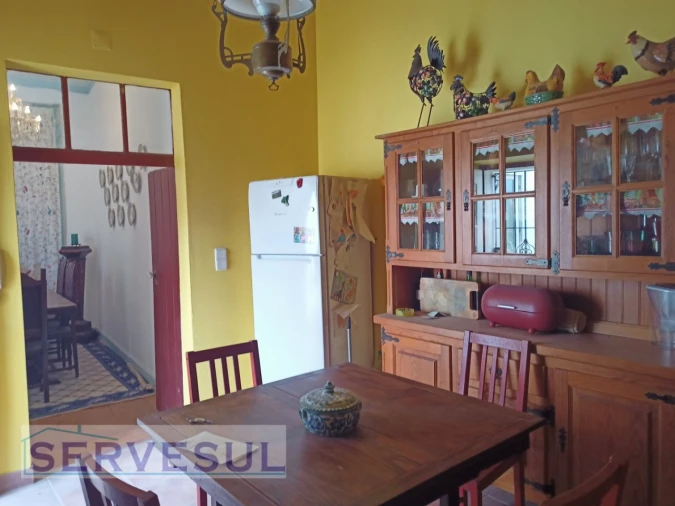 Moradia T4 para Venda em Silves Foto 8