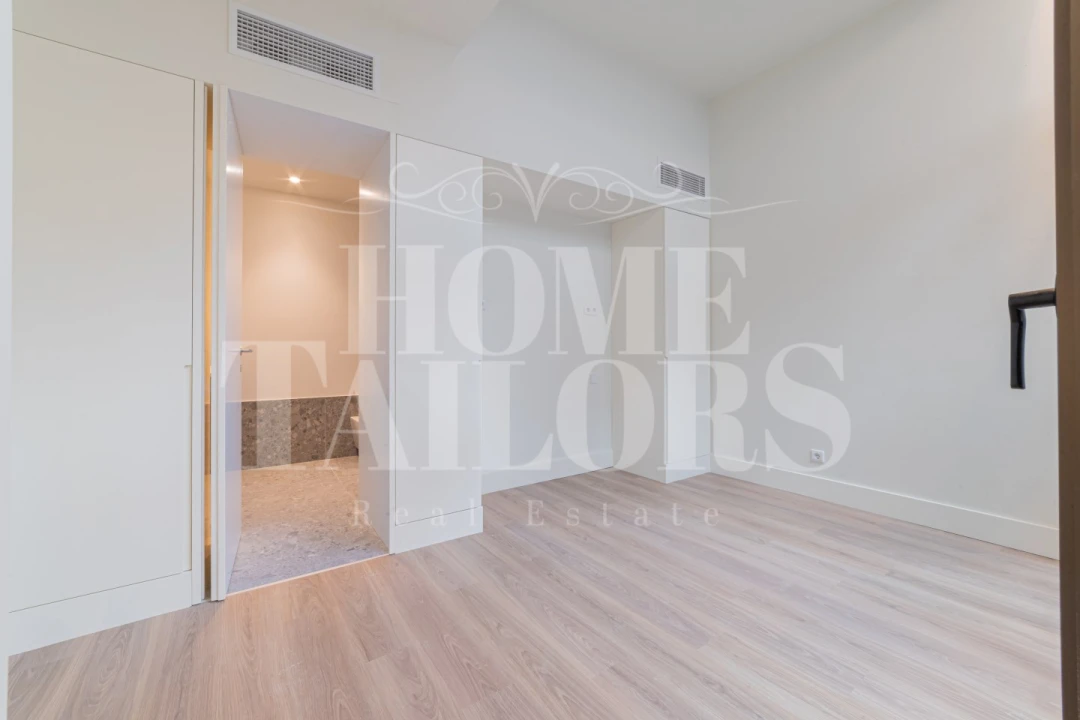 Apartamento T1 para Venda em Avenidas Novas Foto 8