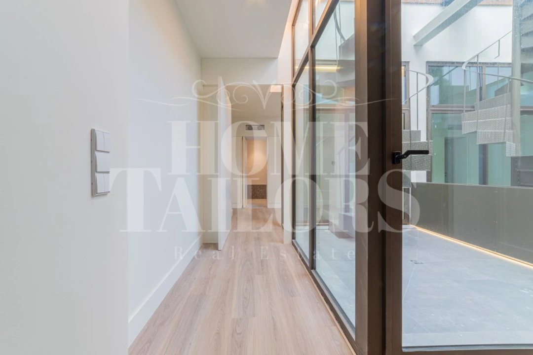 Apartamento T1 para Venda em Avenidas Novas Foto 7