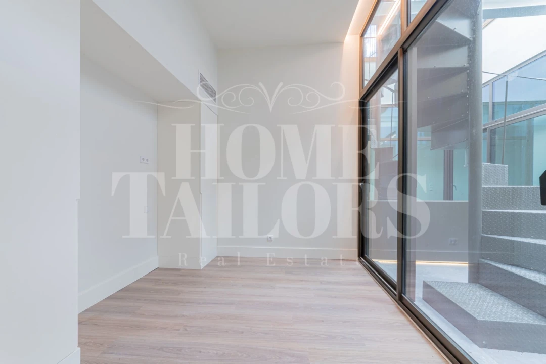 Apartamento T1 para Venda em Avenidas Novas Foto 10