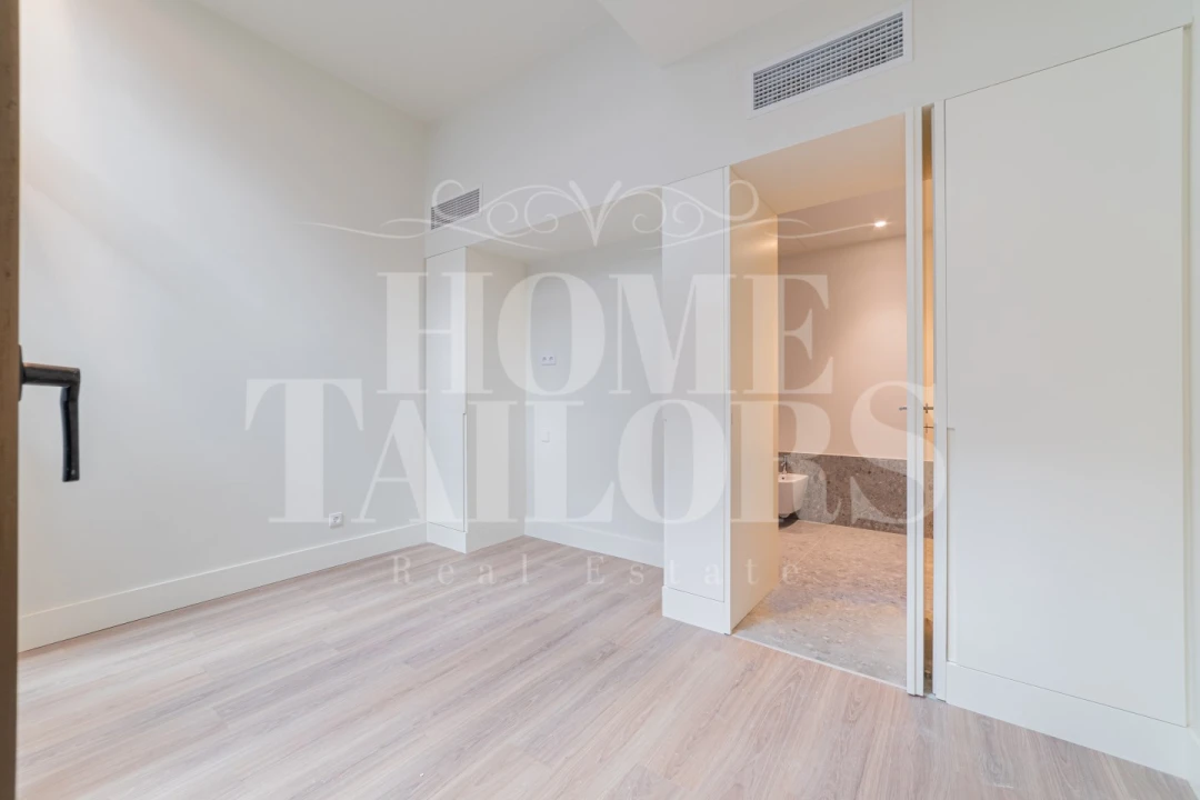 Apartamento T1 para Venda em Avenidas Novas Foto 8
