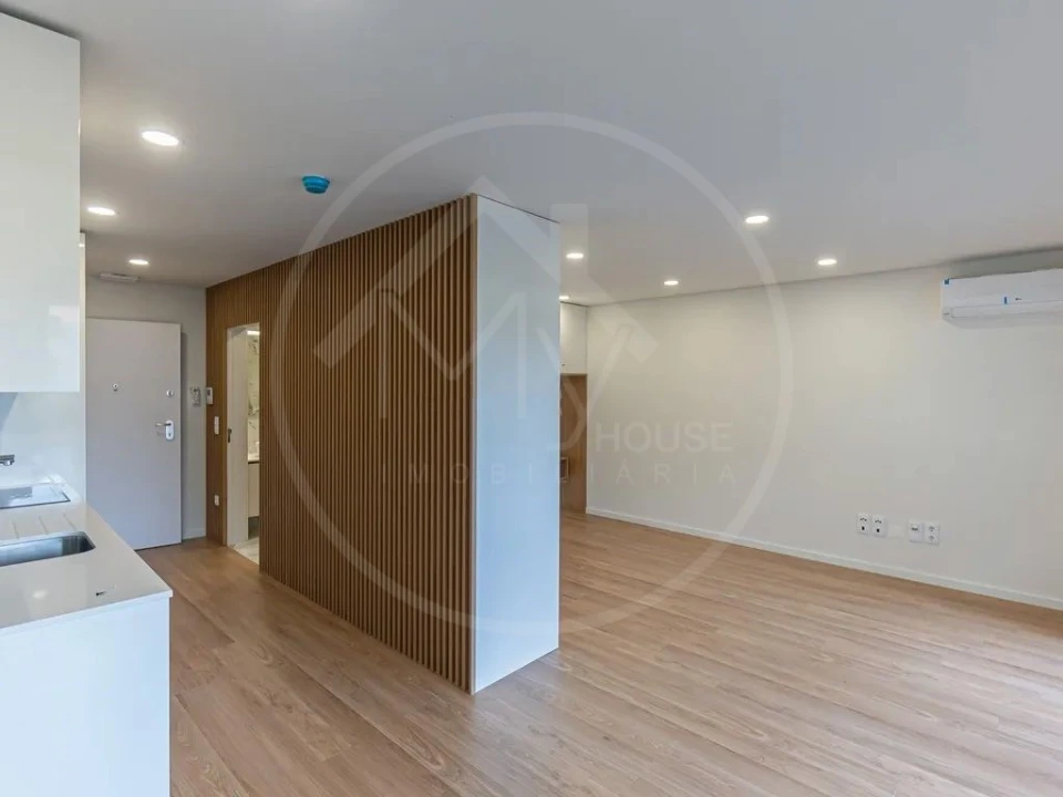 Apartamento T1 para Venda em Bonfim Foto 2