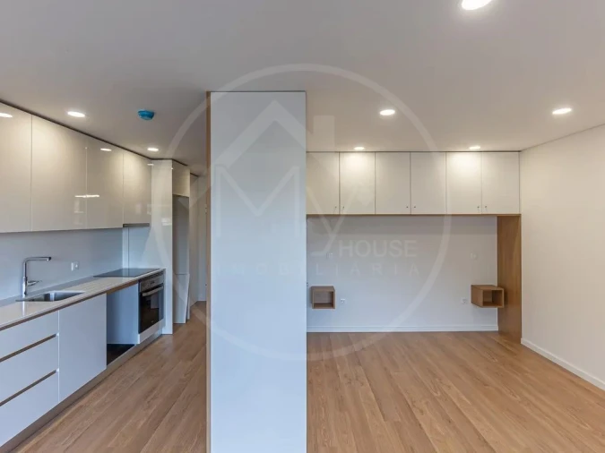 Apartamento T1 para Venda em Bonfim Foto 3