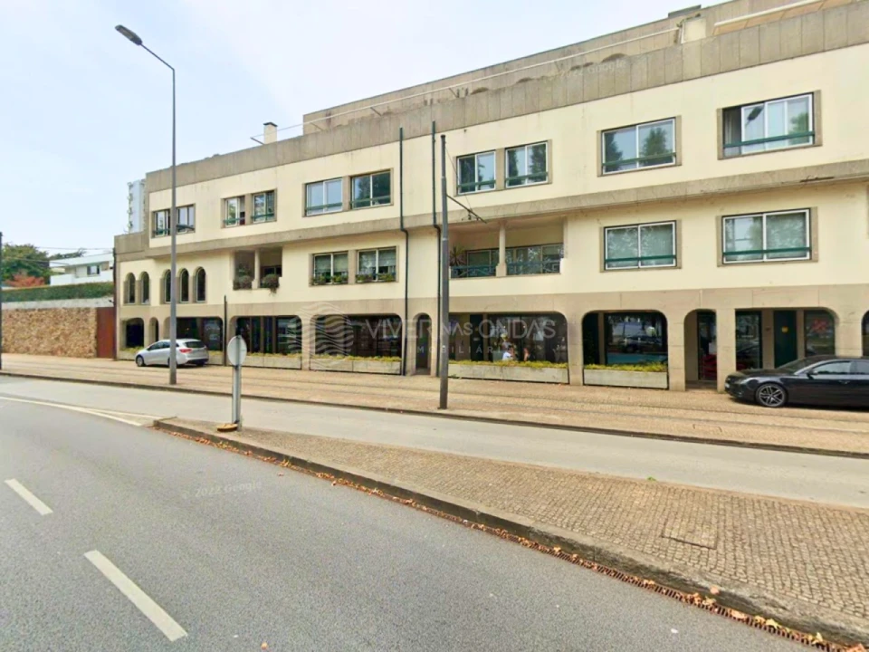 Garagem para Arrendamento em Lordelo do Ouro e Massarelos Foto 13