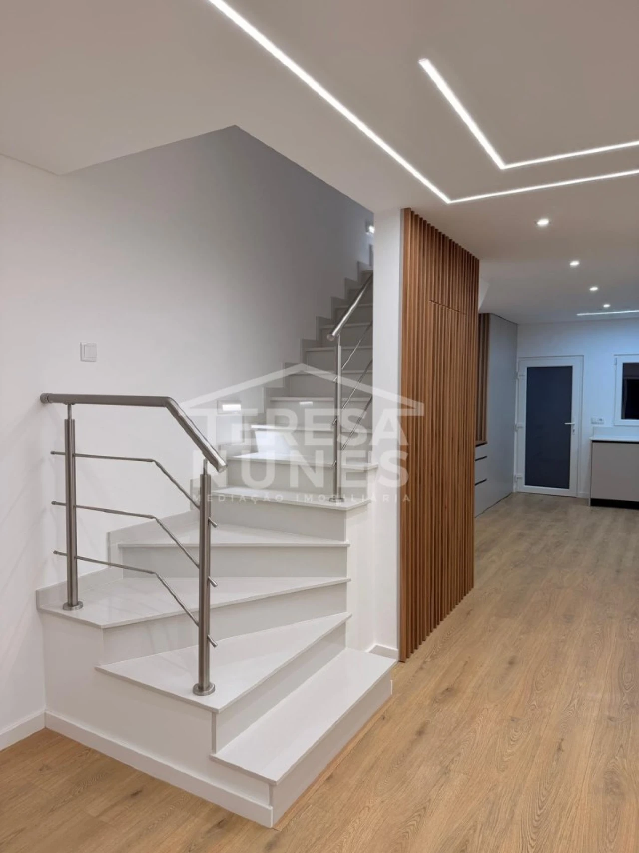 Moradia T3 para Venda em Quinta do Conde Foto 5