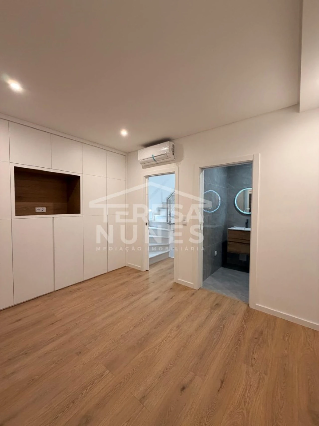 Moradia T3 para Venda em Quinta do Conde Foto 44