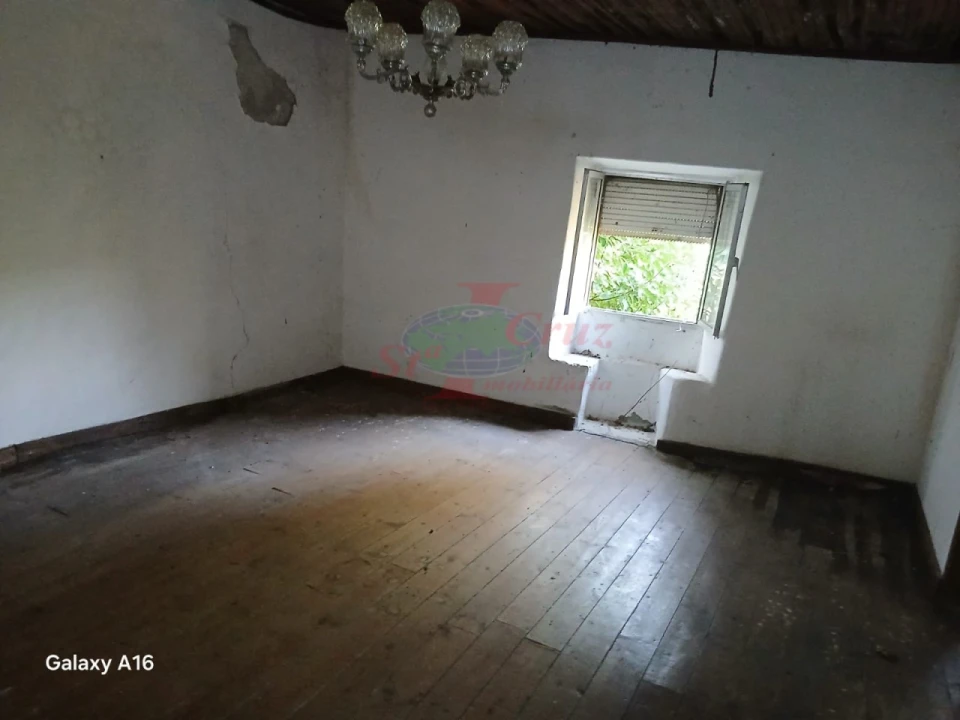 Moradia T2 para Venda em Semide e Rio Vide Foto 7