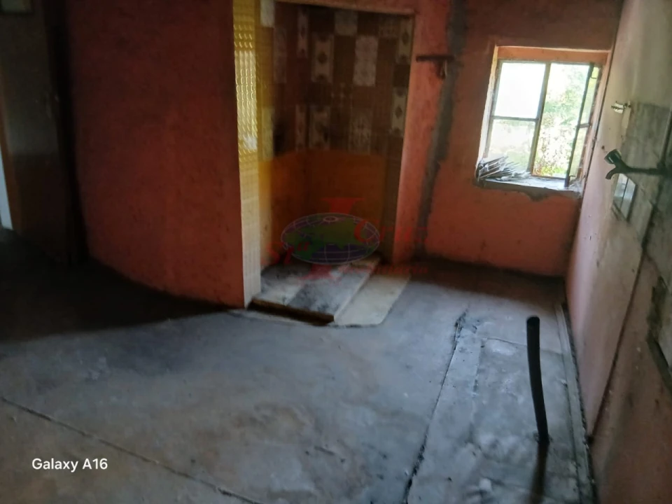 Moradia T2 para Venda em Semide e Rio Vide Foto 8