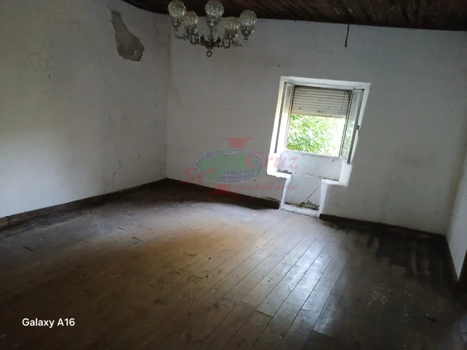 Moradia T2 para Venda em Semide e Rio Vide Foto 7