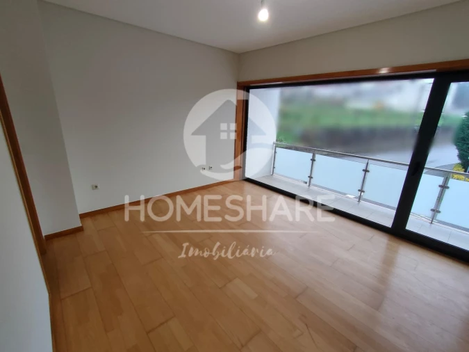 Moradia T3 para Venda em Gandra Foto 22