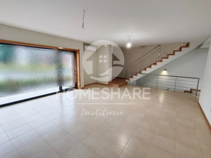 Moradia T3 para Venda em Gandra Foto 1